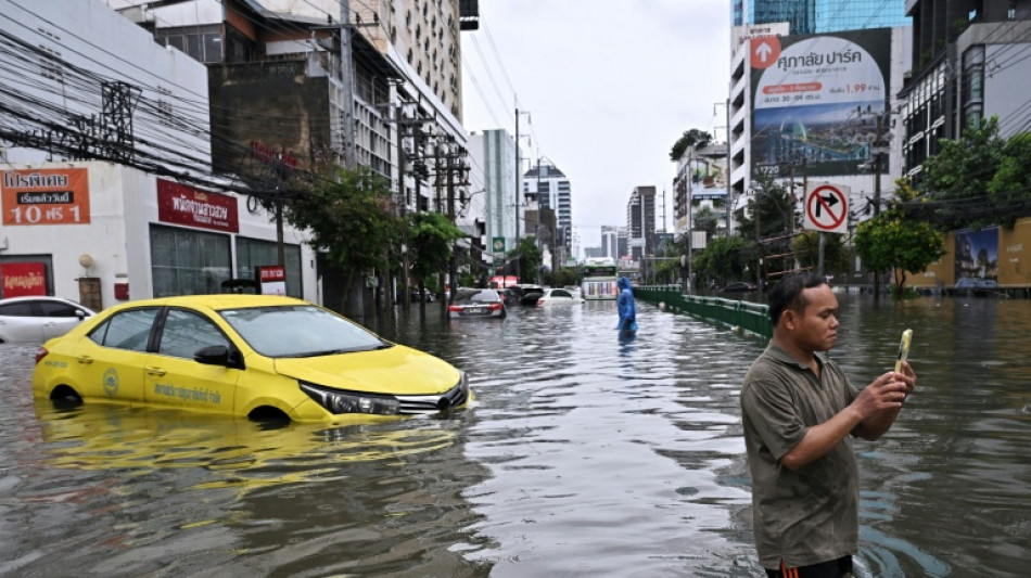  Bangkok declara el estado de desastre tras casi 48 horas de lluvias torrenciales 