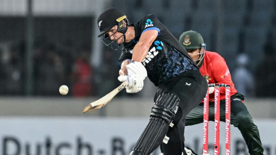  New Zealand win rain-hit T20 to end Bangladesh series 1-1 