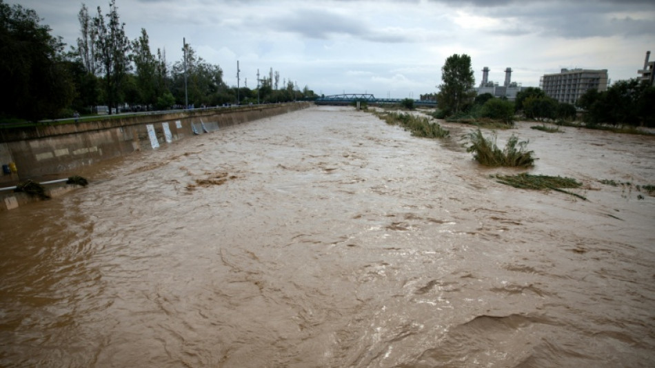  Poblaci&oacute;n confinada y rescates en helic&oacute;ptero por graves inundaciones en el este de Espa&ntilde;a 