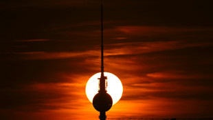 Umgebung des Berliner Fernsehturms wegen verirrter Drohne abgesperrt