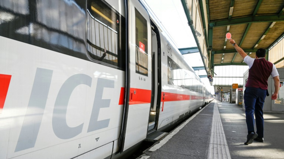 Bahn legt in Tarifverhandlungen mit EVG neues Angebot vor