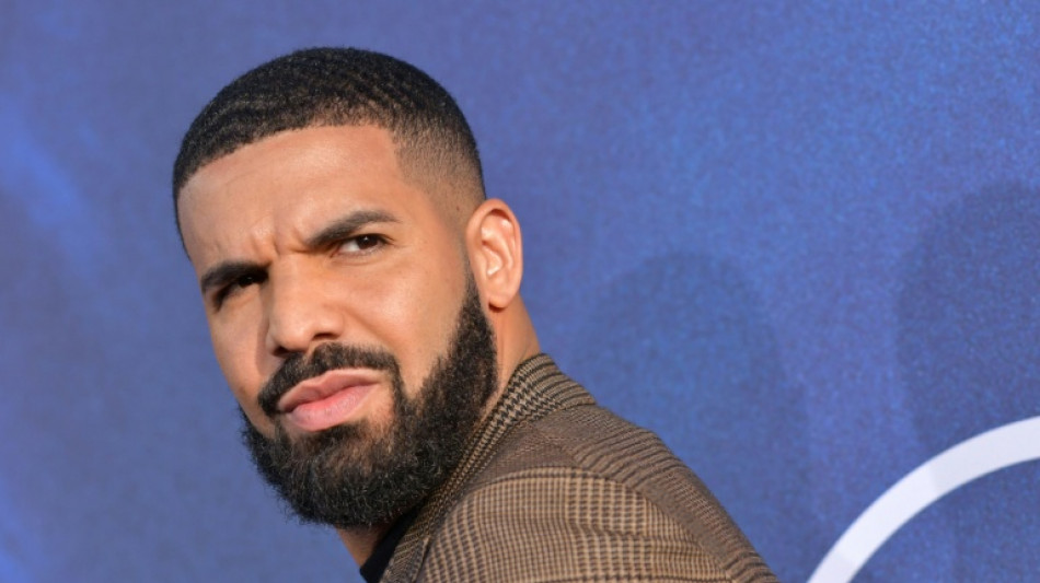  Rap-Star Drake ver&ouml;ffentlicht &uuml;berraschend drei neue Alben auf einmal 