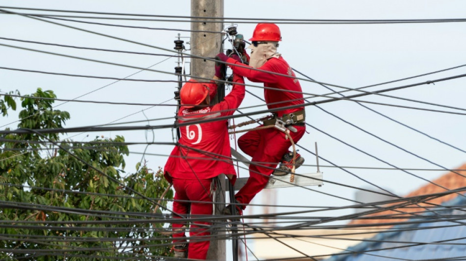 Lights out in Laos as electricity exports surge 