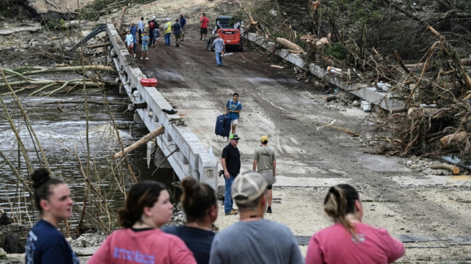 Nach Flutkatastrophe in Texas zunehmend verzweifelte Suche nach Vermissten 
