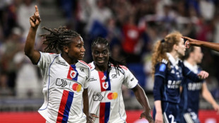 Premi&egrave;re ligue f&eacute;minine: Lyon champion sans contestation face au Paris FC