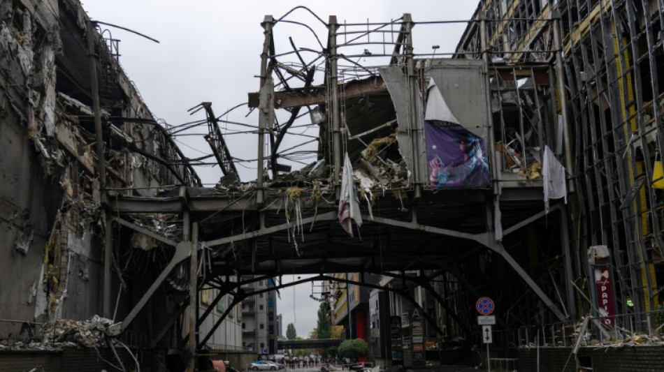  Ukraine: Washington retarde la livraison de missiles, accuse Zelensky 