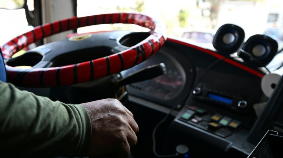 Au P&eacute;rou, les chauffeurs de bus risquent leur vie sous la menace des gangs