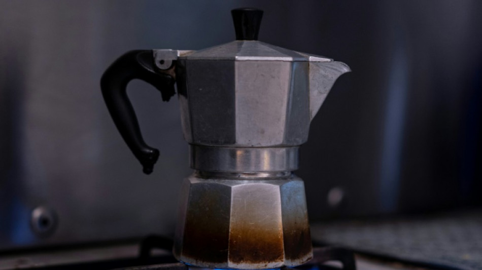 Schlechte Versorgung an Bord nach Verbr&uuml;hen mit Kaffee gilt als Teil von Unfall