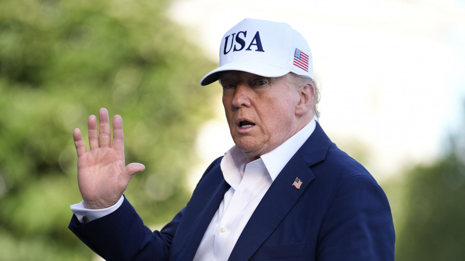 Trump: alle 12 partiranno le prime lettere sui dazi