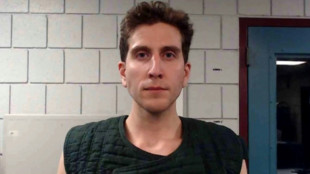 Suspeito de misterioso assassinato quádruplo declara-se culpado nos EUA