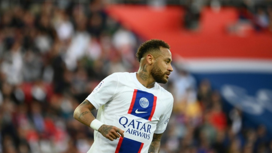 Neymar takes PSG back to top spot in France, Marseille beat Lille