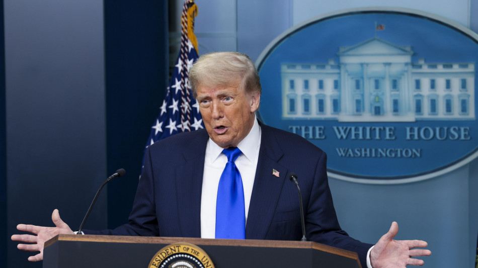 Casa Bianca, Trump oggi firma fine delle sanzioni a Siria