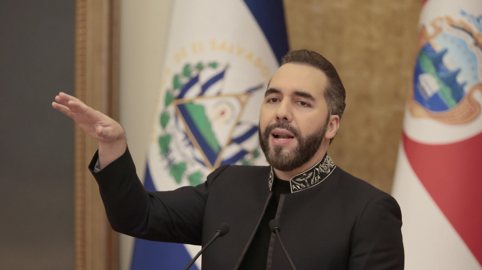  El Salvador, Bukele difende l'ergastolo e il piano di reinserimento 