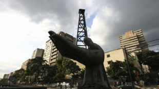 Venezuela sinaliza aumento de pre&ccedil;os do petr&oacute;leo com sa&iacute;da da Chevron