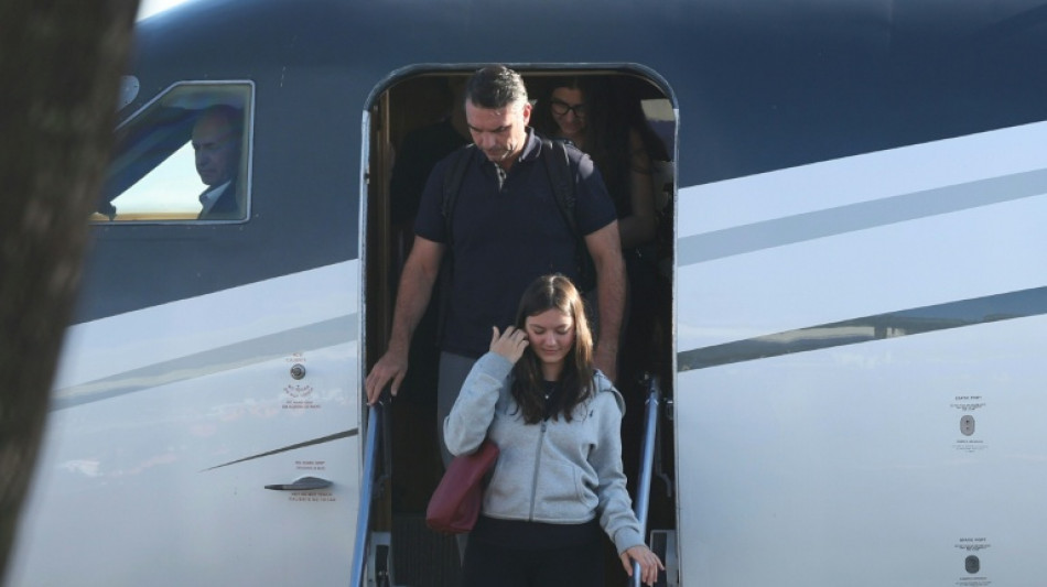  Bolsonaro flees Brazil for US after election defeat: AFP 