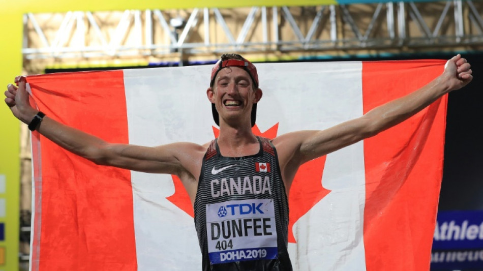 El canadiense Evan Dunfee bate el r&eacute;cord mundial de 35 km marcha