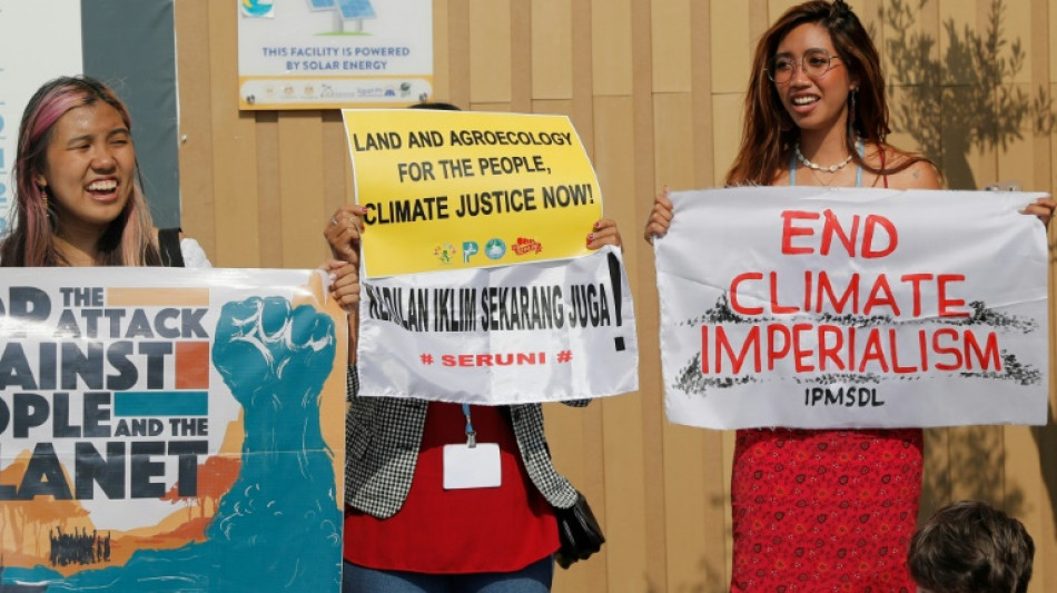Kurz vor Abschluss von UN-Klimakonferenz viele Punkte noch