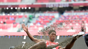 El saltador de longitud cubano Juan Miguel Echevarr&iacute;a vuelve a competir