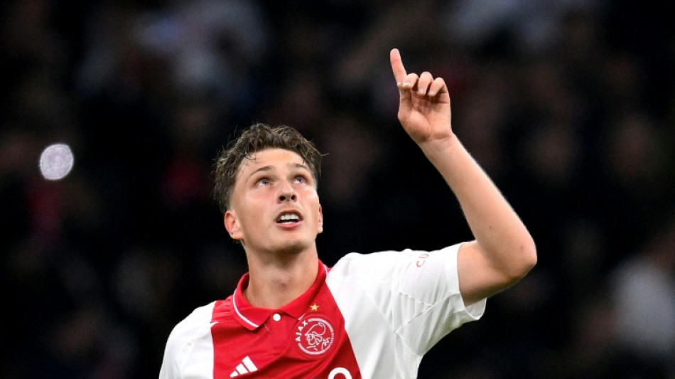  PSG sign Belgian winger Godts from Ajax 