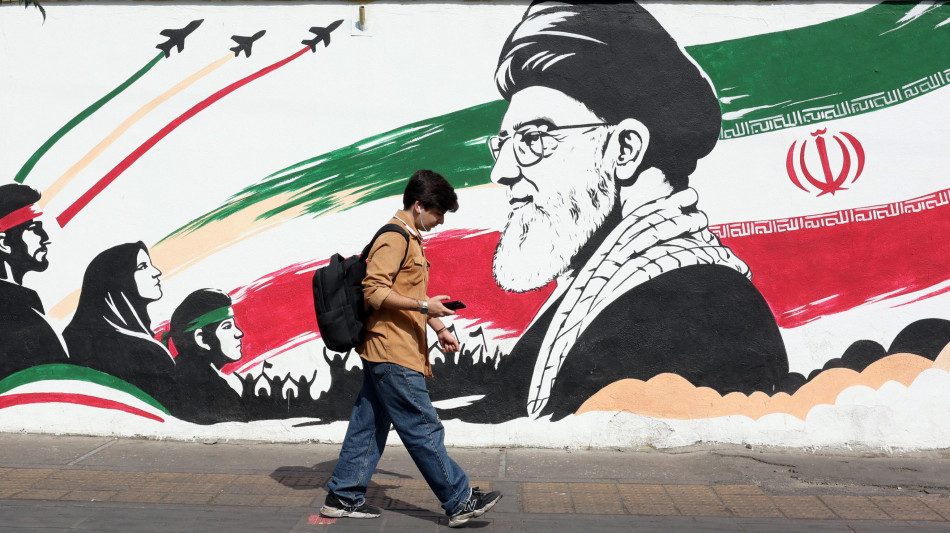  Media, 'Iran ha trascinato negoziati con gli Usa per indebolire Trump alle midterm' 