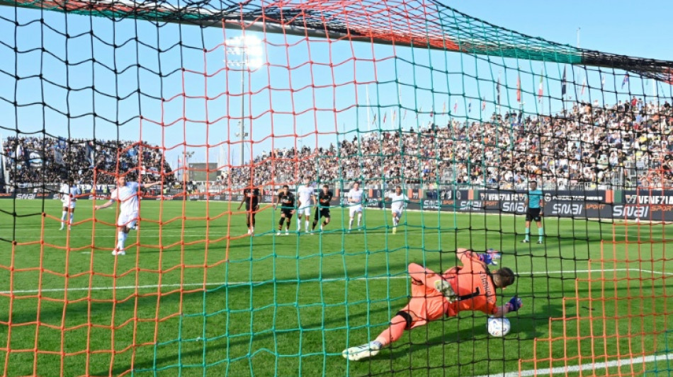  Venezia upset Napoli for first Serie A win of season 