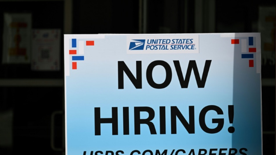  US shows strong job growth in August in boon to Trump 