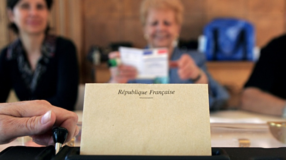  Las elecciones presidenciales francesas ser&aacute;n el 18 de abril y el 2 de mayo 