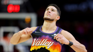 NBA: les Suns, avec Booker au zénith, éclipsent les Nets 