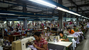 Birmanie: dans des usines de textile, salaire de mis&egrave;re et peur du lendemain