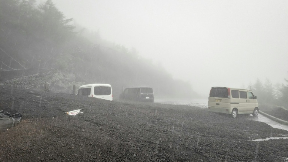  Mount Fuji ends hiking season with landslide, two rescues 