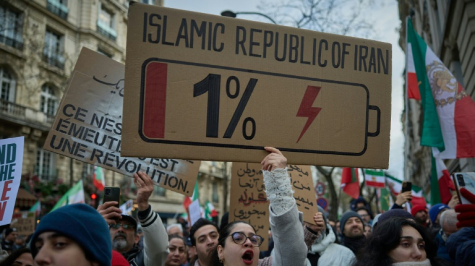  Tausende Menschen demonstrieren in Paris und London f&uuml;r Protestbewegung im Iran 