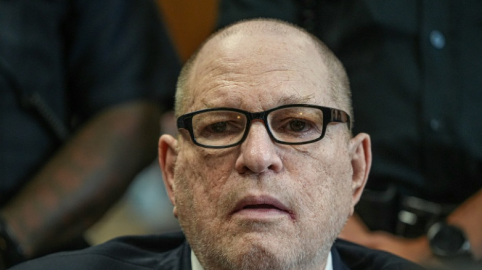  Sexueller Missbrauch: Ex-Hollywood-Produzent Weinstein zu 15 Jahren Haft verurteilt 