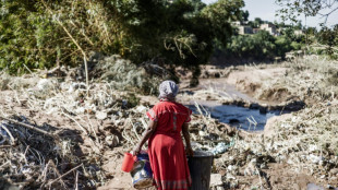 Sigue la macabra búsqueda de desaparecidos tras las inundaciones en Sudáfrica