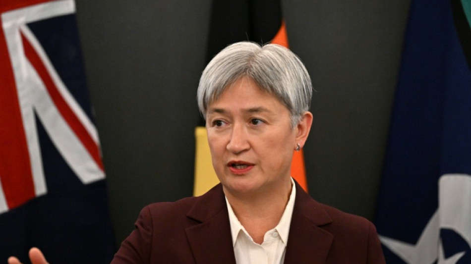  Australia FM says China agrees to collaborate on jet fuel exports 