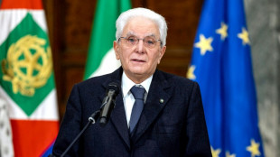 Italia se enfrenta a la inestabilidad pese a reelección de presidente