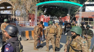 Mindestens 33 Tote bei Explosion in Moschee in Pakistan