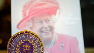 La reina Isabel II cumple 70 años en el trono el domingo