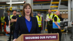 UK's unexpected economic rebound boosts govt amid Trump tariffs
