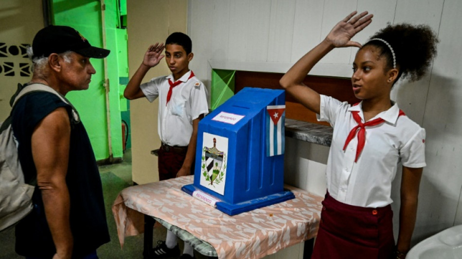 Cuba: fin du scrutin pour le r&eacute;f&eacute;rendum sur le mariage gay
