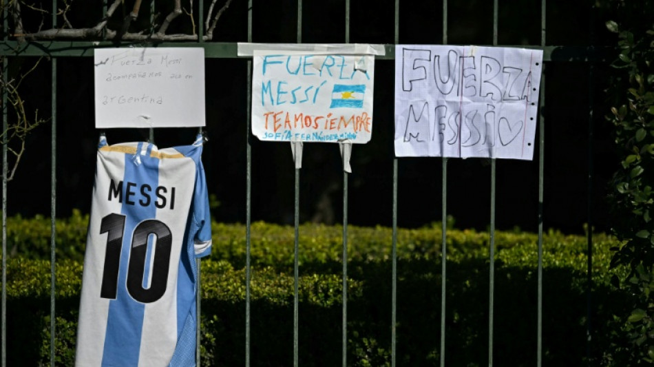  Trauer um Jorge Messi: Fu&szlig;ballstar Lionel Messi nimmt Abschied von seinem Vater 