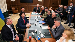 Trump está otimista após discussões com Ucrânia, mas Rubio diz que há 'trabalho' pela frente