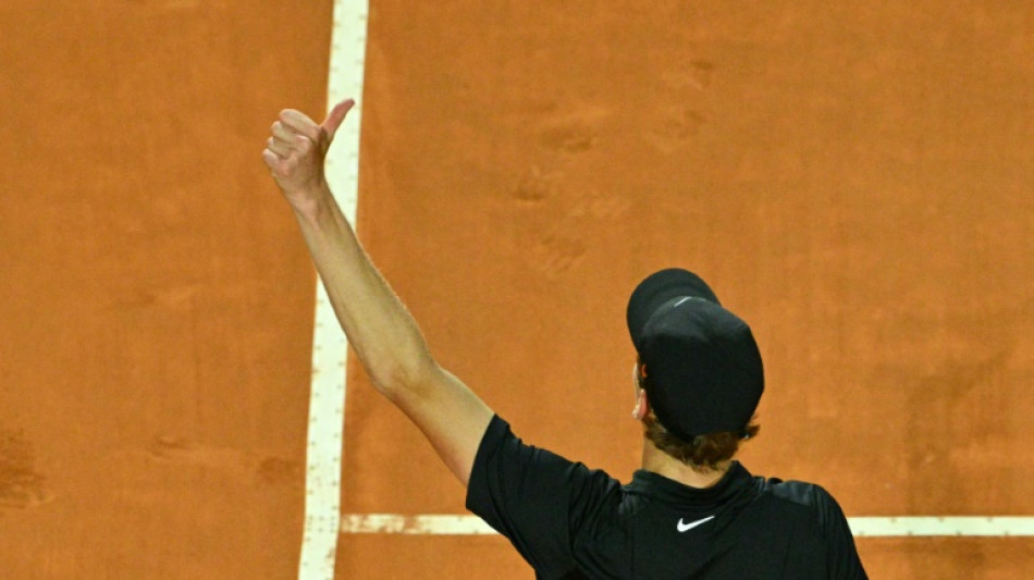Roland-Garros: pour Jannik Sinner, un d&eacute;but de tournoi aux accents fran&ccedil;ais