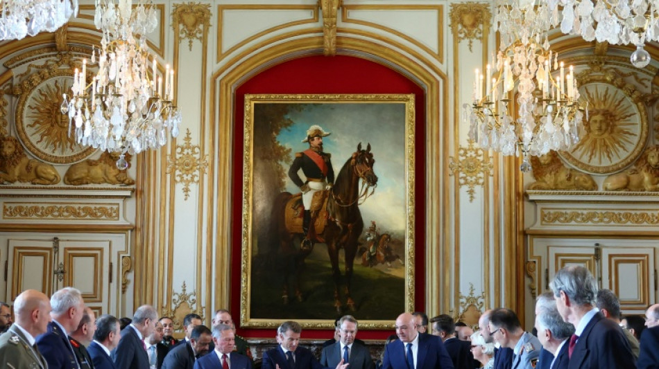  Macron hosts Lebanon security talks to back 'indispensable' army 
