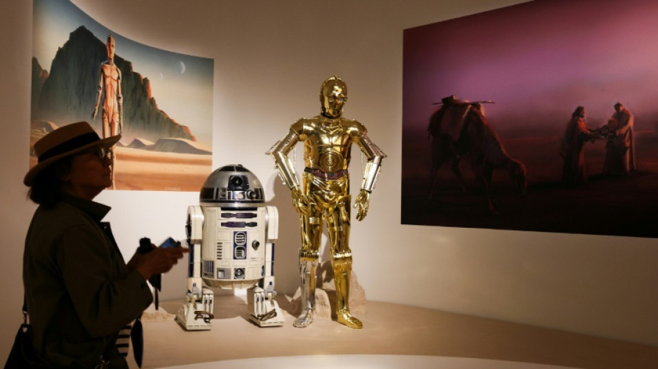  George Lucas unveils art galaxy at his new LA museum 