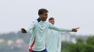 Alemanha e Espanha se enfrentam em duelo de tricampe&atilde;s pelas quartas da Eurocopa