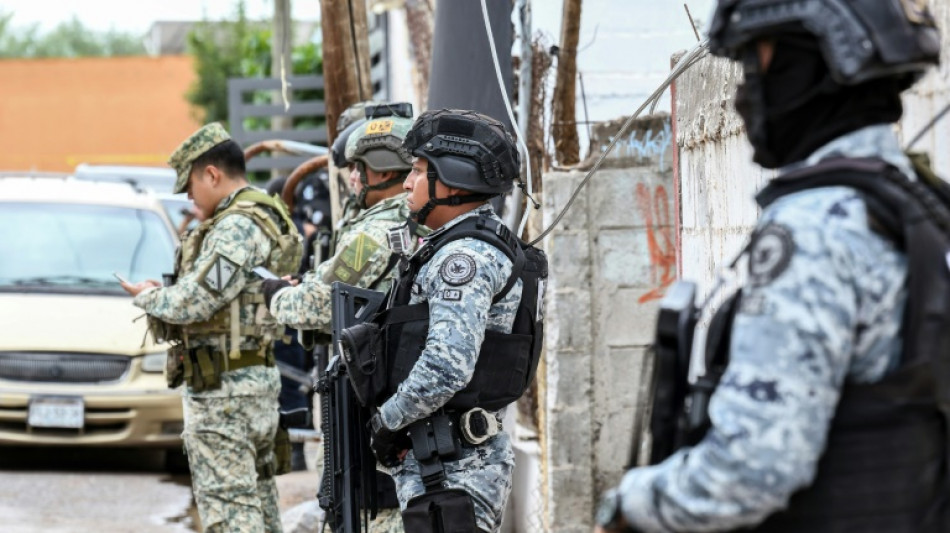  Ataque com arma branca em escola do M&eacute;xico deixa um morto e tr&ecirc;s feridos 