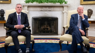 Sur la dette, le match nul de Biden et du r&eacute;publicain McCarthy 