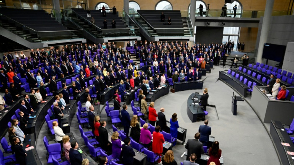 Sitzungen des neuen Bundestags lassen auf sich warten - Kritik an Union und SPD