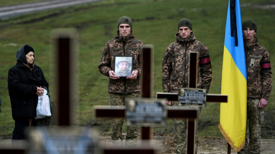 Western allies pledge fresh weapons for Ukraine