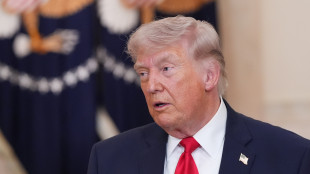'Trump ricoverato', la Casa Bianca costretta a smentire